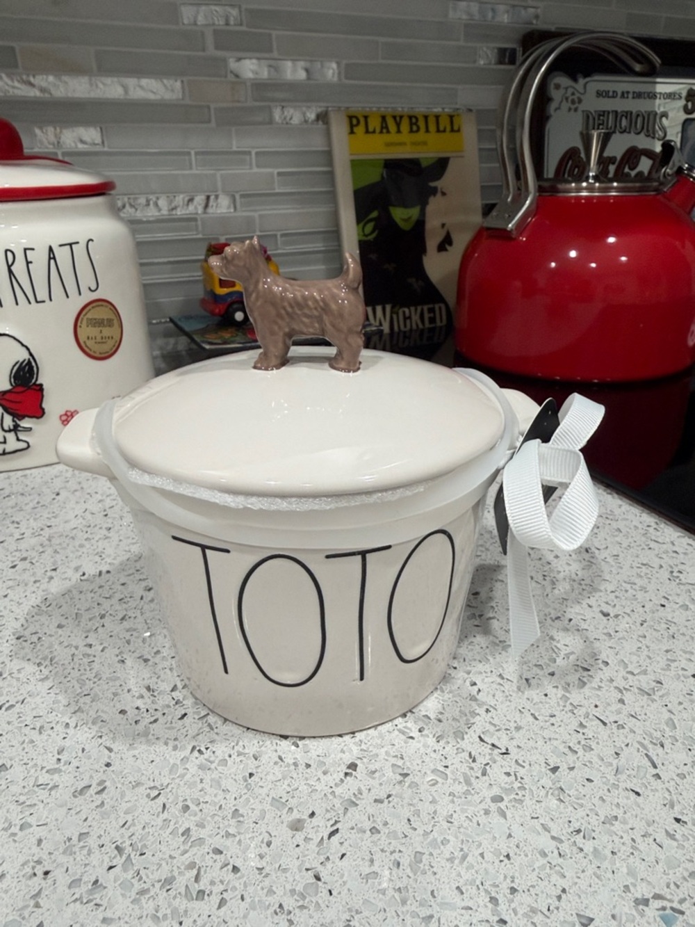Rae Dunn & Wizard of Oz 85th Anniversary  'TOTO' Ceramic Canister with Toto Lid